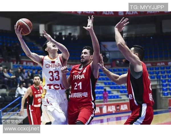 中国男篮力争胜利对阵叙利亚全力以赴展现实力与团队精神 中国男篮力争胜利对阵叙利亚全力以赴展现实力与团队精神