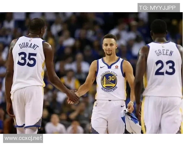 勇士与鹈鹕对决技术统计分析揭示比赛关键数据与表现亮点 勇士与鹈鹕对决技术统计分析揭示比赛关键数据与表现亮点